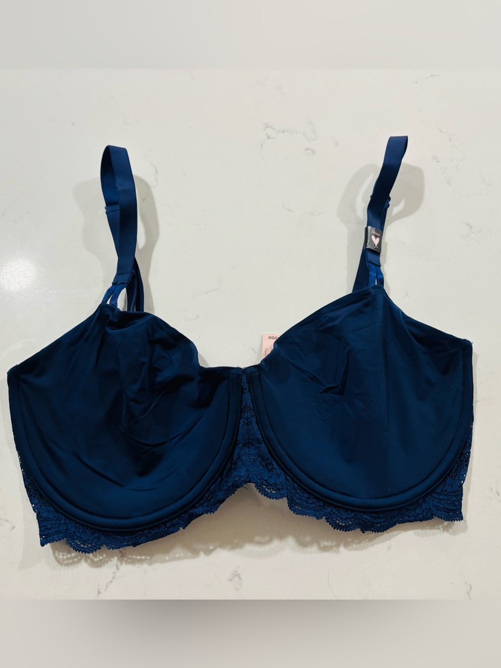😍PRICE DROP! NWT VS Dream Angels Navy Underwire Lace-Trim Bra 34DDD